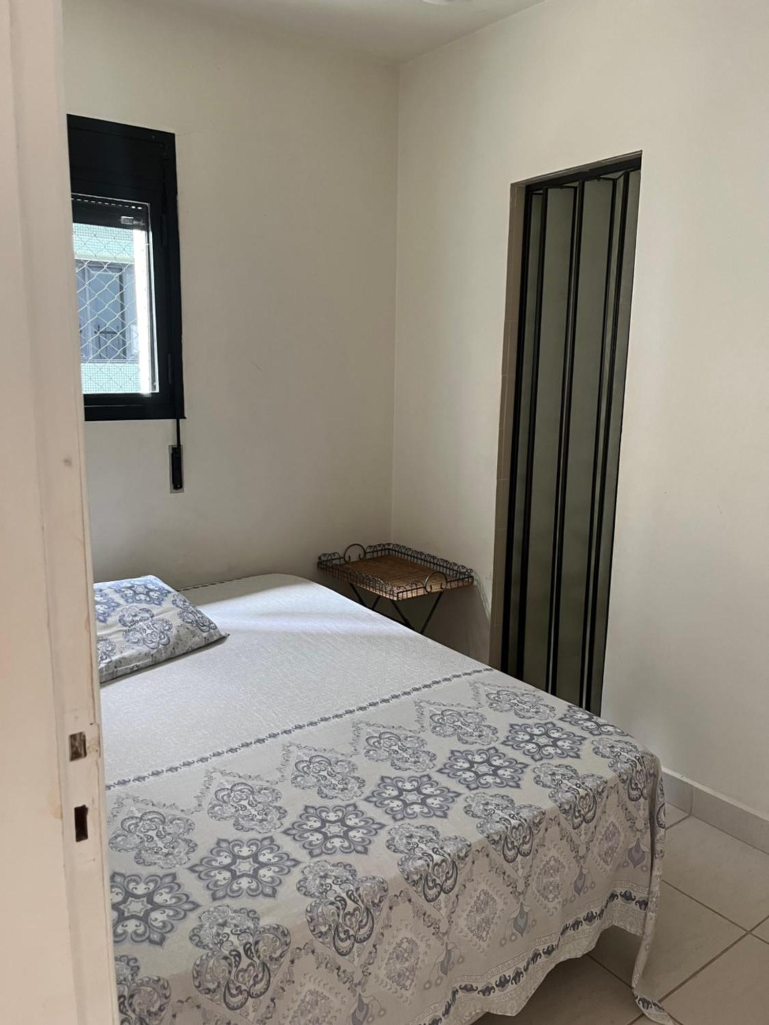 Apartamento Amplo A Menos De 400 Metros Da Praia Localizado Proximo A Praca Da Brunella, Area Nobre Do Guaruja. Exterior foto